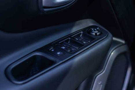 JEEP Renegade 1.3 16V 4P FLEX T270 LONGITUDE TURBO AUTOM�TICO, Foto 20