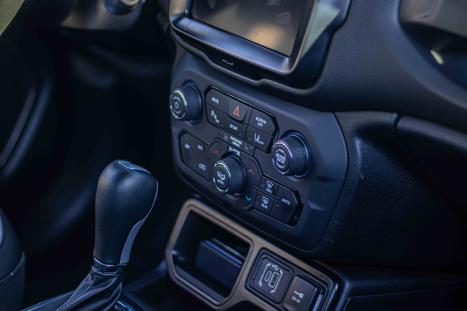 JEEP Renegade 1.3 16V 4P FLEX T270 LONGITUDE TURBO AUTOM�TICO, Foto 12