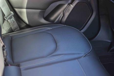 JEEP Renegade 1.3 16V 4P FLEX T270 LONGITUDE TURBO AUTOM�TICO, Foto 17