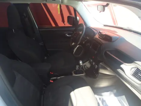 JEEP Renegade 1.8 16V 4P FLEX, Foto 3