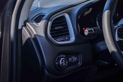JEEP Renegade 1.8 16V 4P FLEX, Foto 17