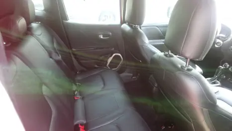 JEEP Renegade 2.0 16V 4P TURBO DIESEL SPORT 4X4 AUTOM�TICO, Foto 4