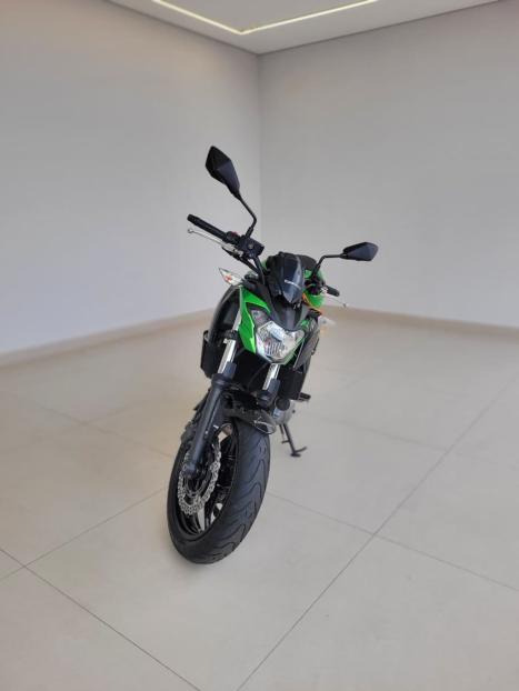 KAWASAKI Z 650 ABS, Foto 2