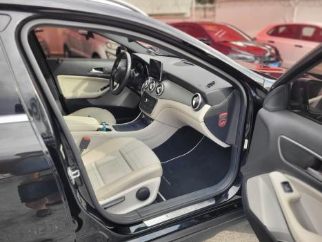 MERCEDES-BENZ GLA 200 1.6 16V 4P FLEX CGI ADVANCE TURBO AUTOMTICO, Foto 7