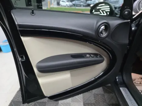 MINI Cooper 1.6 16V 4P ALL4 4X4 SCYMAN AUTOM�TICO, Foto 10