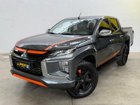 MITSUBISHI L 200 Triton 2.4 16V SPORT HPE-S 4X4 CABINE DUPLA TURBO DIESEL AUTOM�TICO, Foto 2