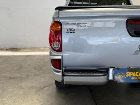 MITSUBISHI L 200 Triton 3.2 16V GLS 4X4 CABINE DUPLA TURBO DIESEL INTERCOOLER, Foto 9