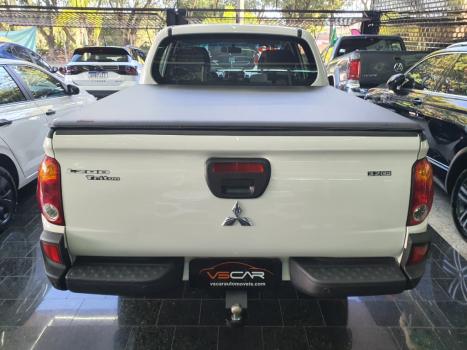 MITSUBISHI L 200 Triton 3.2 16V GL 4X4 CABINE DUPLA TURBO DIESEL INTERCOOLER, Foto 4