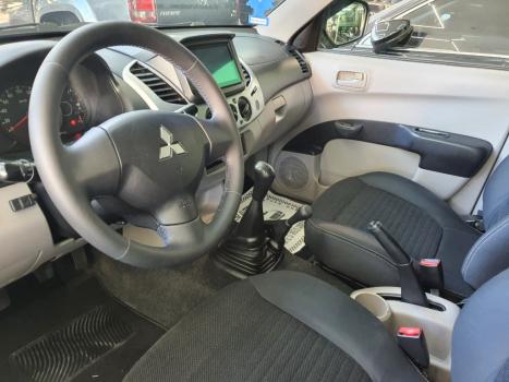 MITSUBISHI L 200 Triton 3.2 16V GL 4X4 CABINE DUPLA TURBO DIESEL INTERCOOLER, Foto 7