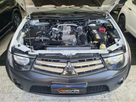 MITSUBISHI L 200 Triton 3.2 16V GL 4X4 CABINE DUPLA TURBO DIESEL INTERCOOLER, Foto 16