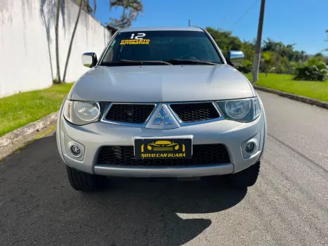 MITSUBISHI L 200 Triton 3.2 16V HPE 4X4 CABINE DUPLA TURBO DIESEL INTERCOOLER AUTOM�TICO, Foto 2