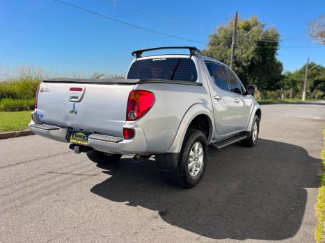 MITSUBISHI L 200 Triton 3.2 16V HPE 4X4 CABINE DUPLA TURBO DIESEL INTERCOOLER AUTOM�TICO, Foto 4