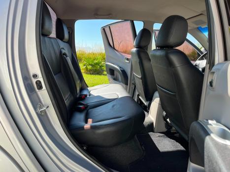 MITSUBISHI L 200 Triton 3.2 16V HPE 4X4 CABINE DUPLA TURBO DIESEL INTERCOOLER AUTOM�TICO, Foto 10