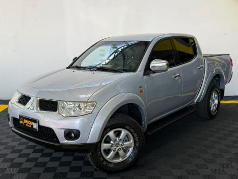 MITSUBISHI L 200 Triton 3.2 16V HPE 4X4 CABINE DUPLA TURBO DIESEL INTERCOOLER AUTOM�TICO, Foto 2