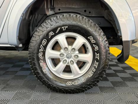 MITSUBISHI L 200 Triton 3.2 16V HPE 4X4 CABINE DUPLA TURBO DIESEL INTERCOOLER AUTOM�TICO, Foto 8