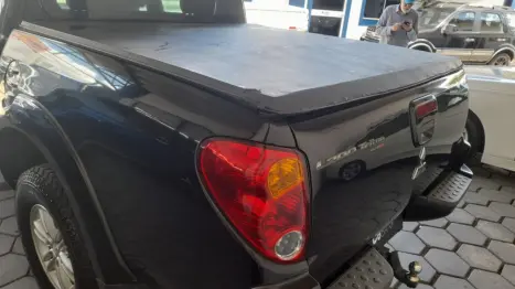 MITSUBISHI L 200 Triton 3.2 16V HPE 4X4 CABINE DUPLA TURBO DIESEL INTERCOOLER AUTOMÁTICO, Foto 8