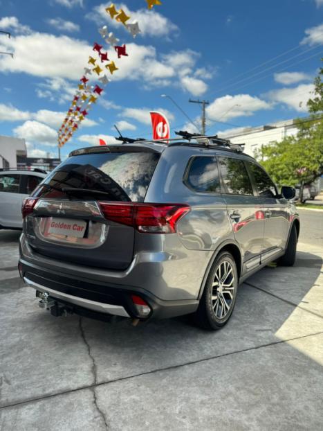 MITSUBISHI Outlander 2.0 16V 4P AUTOMTICO, Foto 4