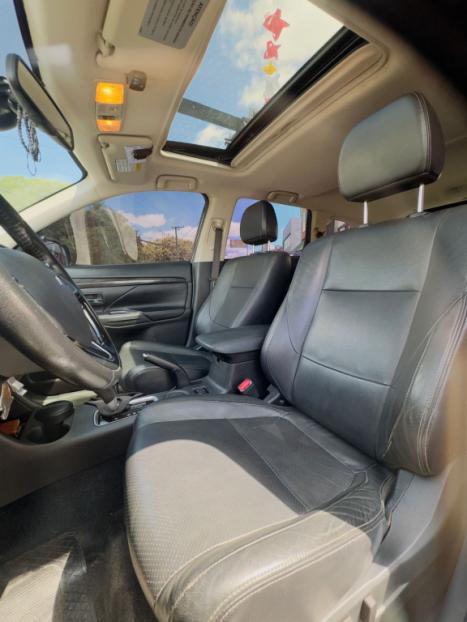 MITSUBISHI Outlander 2.0 16V 4P AUTOMTICO, Foto 11