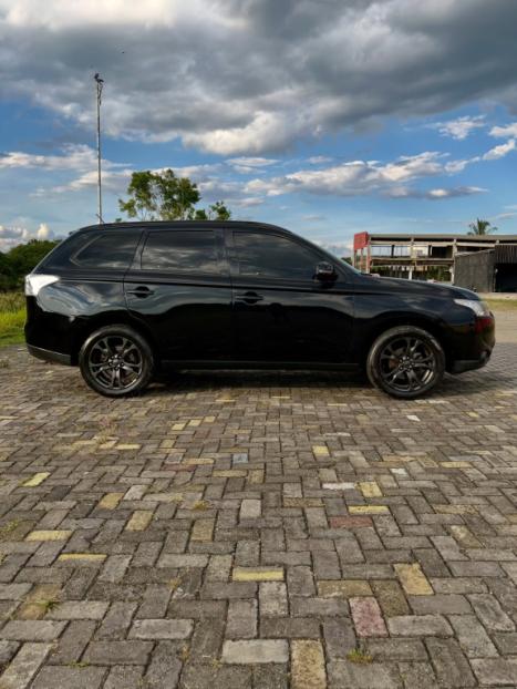 MITSUBISHI Outlander 2.0 16V 4P AUTOM�TICO, Foto 3