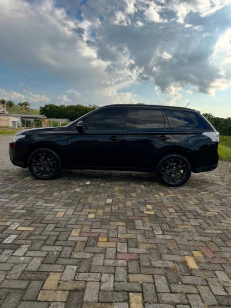 MITSUBISHI Outlander 2.0 16V 4P AUTOM�TICO, Foto 4