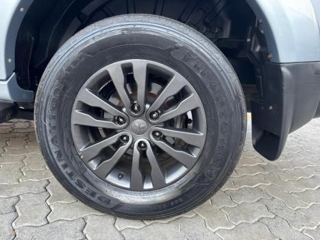 MITSUBISHI Pajero Dakar 3.2 16V 4P HPE S 4X4 TURBO DIESEL INTECOOLER 7 LUGARES AUTOMTICO, Foto 15
