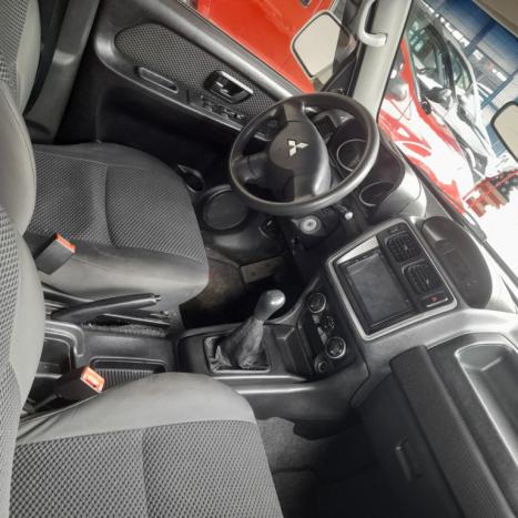 MITSUBISHI Pajero TR4 2.0 16V 4P FLEX, Foto 7