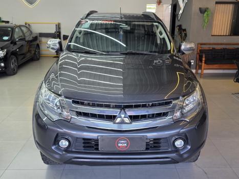 MITSUBISHI Triton 2.4 HPE-S BITURBO DIESEL CABINE DUPLA 4X4 AUTOM�TICO, Foto 5