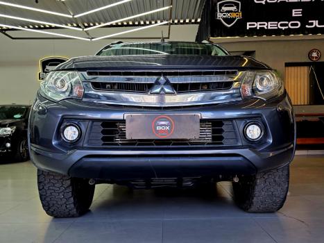MITSUBISHI Triton 2.4 HPE-S BITURBO DIESEL CABINE DUPLA 4X4 AUTOM�TICO, Foto 13