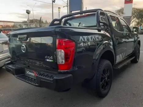 NISSAN Frontier 2.3 ATTACK CABINE DUPLA 4X4 BI-TURBO DIESEL AUTOMTICO, Foto 3