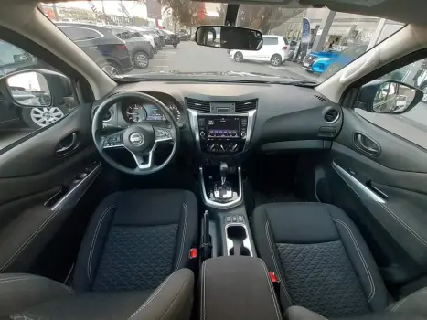 NISSAN Frontier 2.3 ATTACK CABINE DUPLA 4X4 BI-TURBO DIESEL AUTOMTICO, Foto 5