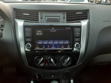 NISSAN Frontier 2.3 ATTACK CABINE DUPLA 4X4 BI-TURBO DIESEL AUTOMTICO, Foto 18