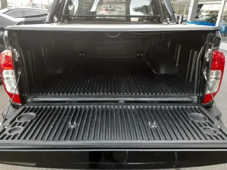 NISSAN Frontier 2.3 ATTACK CABINE DUPLA 4X4 BI-TURBO DIESEL AUTOMTICO, Foto 23