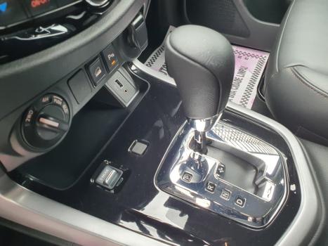 NISSAN Frontier 2.3 16V PLATINUM CABINE DUPLA 4X4 BI-TURBO DIESEL AUTOMTICO, Foto 9