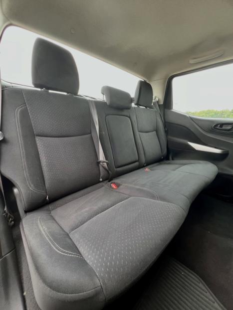 NISSAN Frontier 2.3 16V S 4X4 CABINE DUPLA BI-TURBO DIESEL, Foto 9