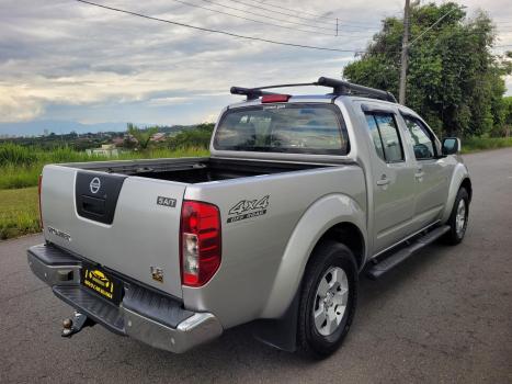 NISSAN Frontier 2.5 4X4 LE CABINE DUPLA TURBO DIESEL AUTOM�TICO, Foto 4