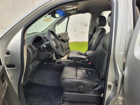 NISSAN Frontier 2.5 4X4 LE CABINE DUPLA TURBO DIESEL AUTOM�TICO, Foto 7