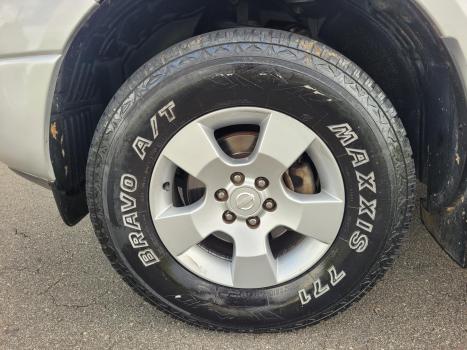 NISSAN Frontier 2.5 4X4 LE CABINE DUPLA TURBO DIESEL AUTOM�TICO, Foto 11