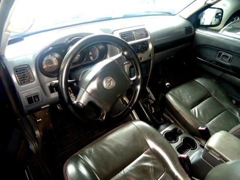 NISSAN Frontier 2.5 LE 4X4 TURBO DIESEL CABINE DUPLA, Foto 3