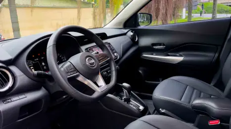 NISSAN Kicks 1.6 16V 4P FLEXSTART EXCLUSIVE XTRONIC AUTOM�TICO CVT, Foto 7