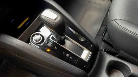 NISSAN Kicks 1.6 16V 4P FLEXSTART EXCLUSIVE XTRONIC AUTOM�TICO CVT, Foto 8