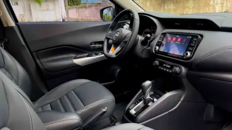 NISSAN Kicks 1.6 16V 4P FLEXSTART EXCLUSIVE XTRONIC AUTOM�TICO CVT, Foto 9