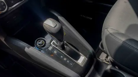 NISSAN Kicks 1.6 16V 4P FLEXSTART ADVANCE XTRONIC AUTOM�TICO CVT, Foto 8