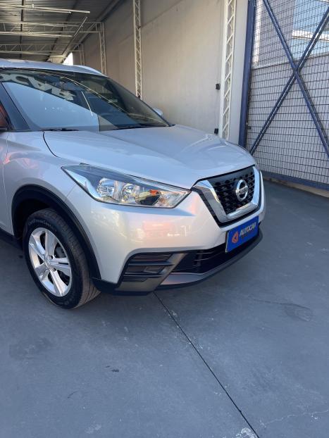 NISSAN Kicks 1.6 16V 4P FLEXSTART S, Foto 2