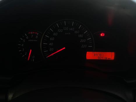 NISSAN March 1.0 12V 4P S FLEX, Foto 5
