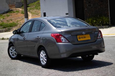 NISSAN Versa Sedan 1.6 16V 4P FLEX SV, Foto 4