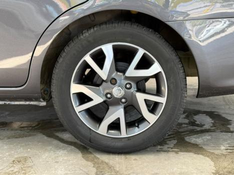 NISSAN Versa Sedan 1.6 16V 4P UNIQUE FLEX, Foto 5