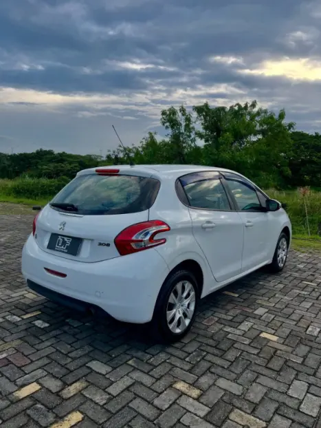 PEUGEOT 208 1.5 4P FLEX ACTIVE, Foto 2