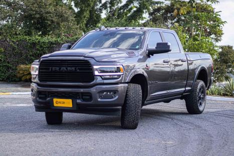 RAM 2500 6.7 I6 24V SLT CABINE DUPLA TURBO DIESEL LARAMIE 4X4 AUTOM�TICO, Foto 3