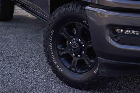 RAM 2500 6.7 I6 24V SLT CABINE DUPLA TURBO DIESEL LARAMIE 4X4 AUTOM�TICO, Foto 6