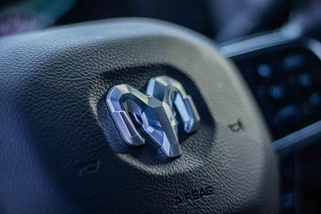 RAM 2500 6.7 I6 24V SLT CABINE DUPLA TURBO DIESEL LARAMIE 4X4 AUTOM�TICO, Foto 16